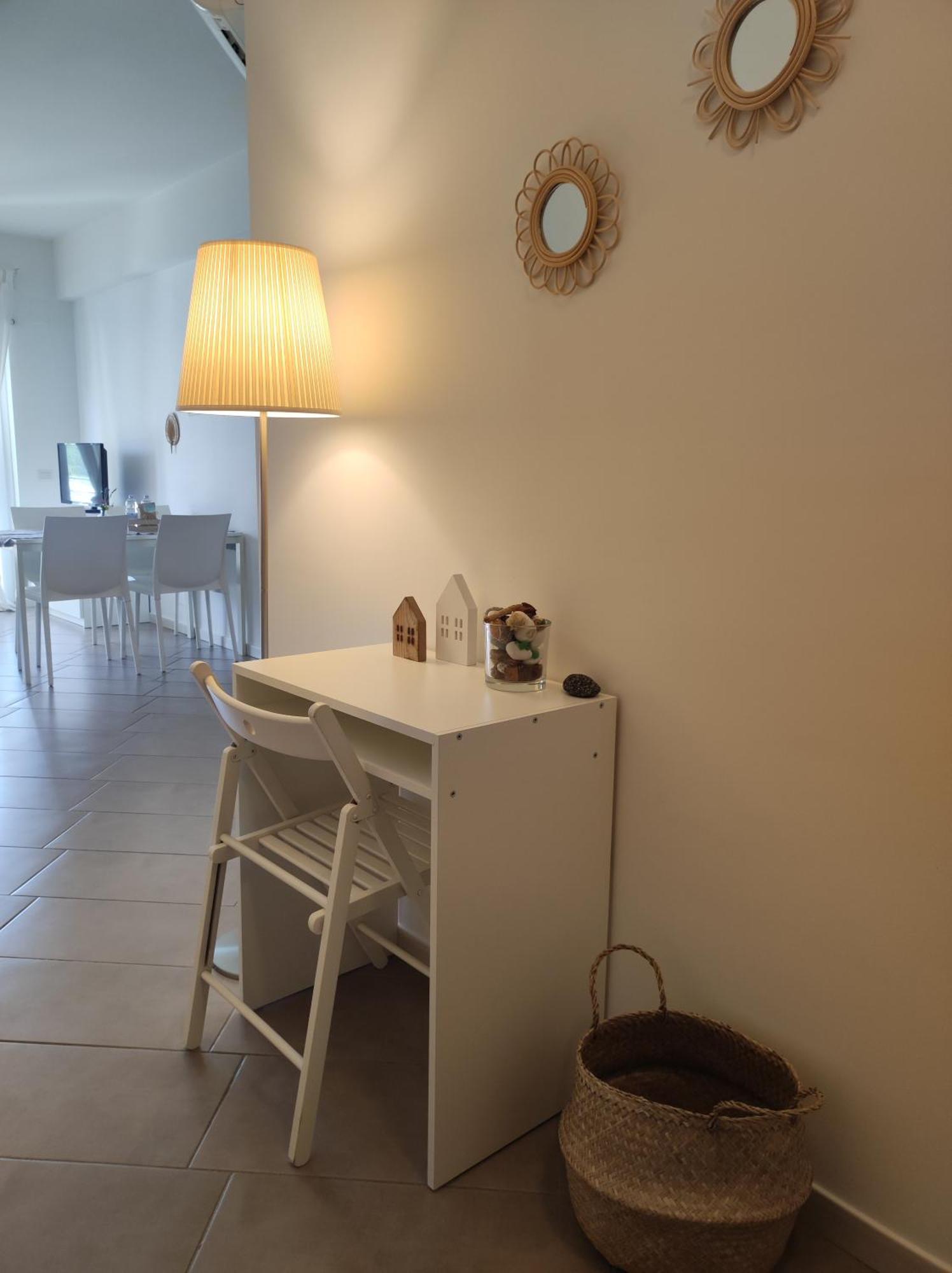 Appartamenti Vacanze Villa Meo Villafranca Tirrena Exterior foto